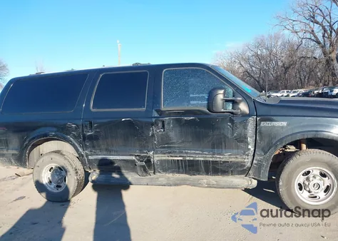 2001 Ford Excursion Limited from USA, damaged, VIN 1FMNU43S31EC79524